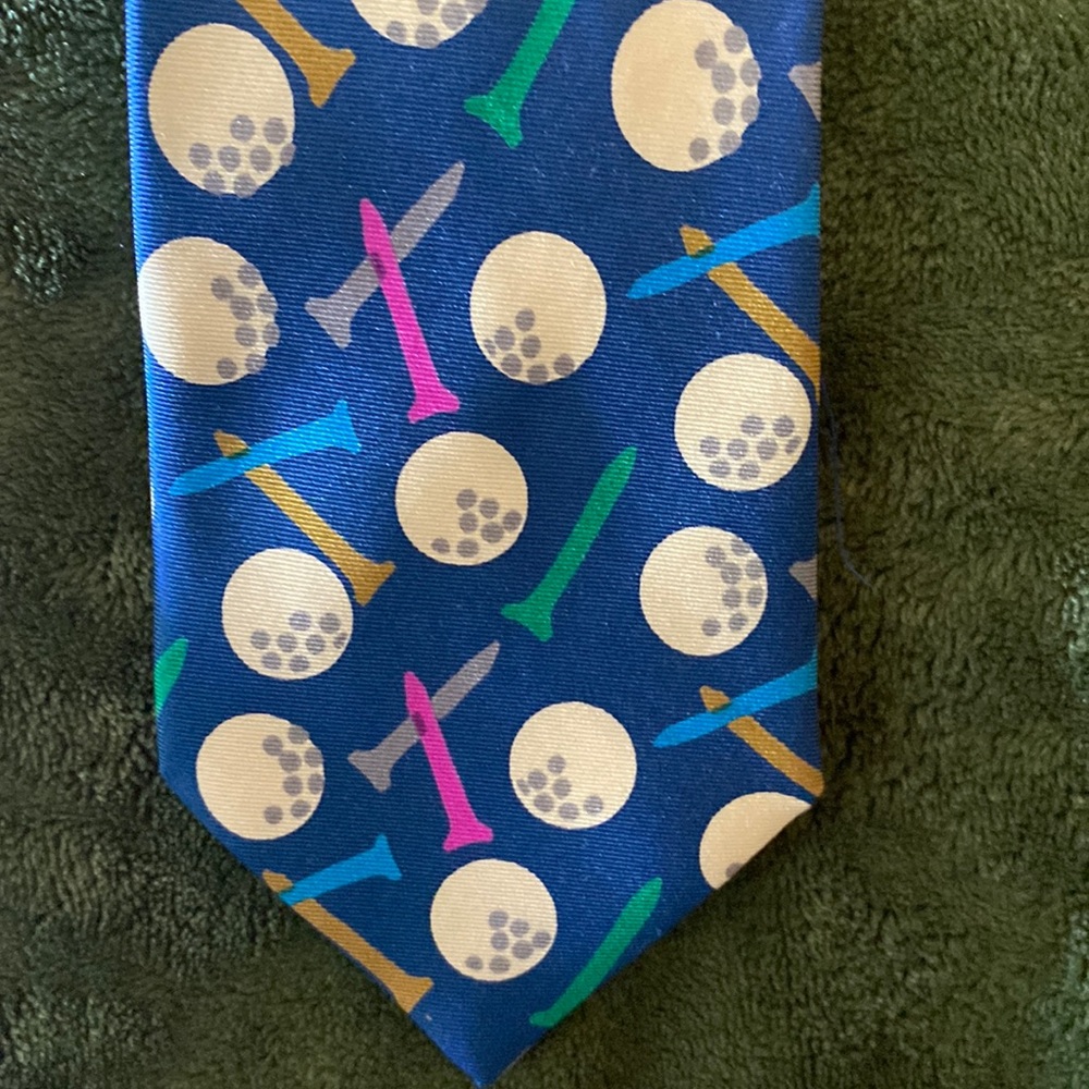 Golf Tie 100% silk pre-owned